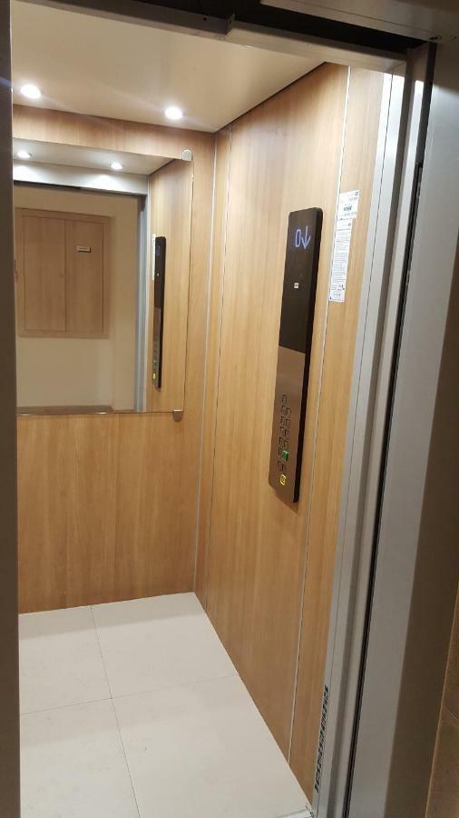 Apartment Alonisos Lux 브라쇼브 외부 사진